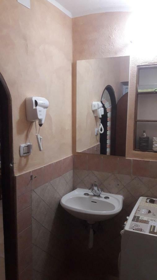 Carrera Longa Apartamento Sássari Exterior foto